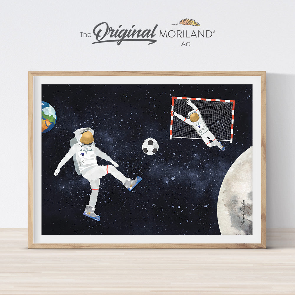Astronaut in Space Art | Horizontal - Printable Set of 4 - LAND102